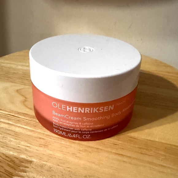 Olehenriksen BeamCream smoothing body moisturizer with AHAs 190 mL NEW - Picture 2 of 5